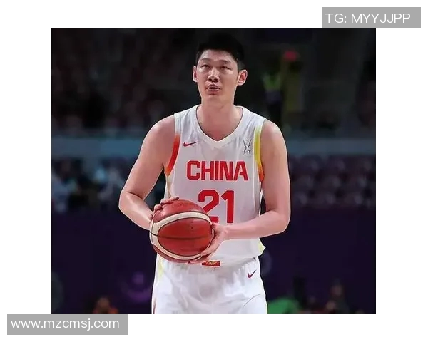 姓旷的篮球明星如何在赛场上展现个人魅力与团队精神的完美结合